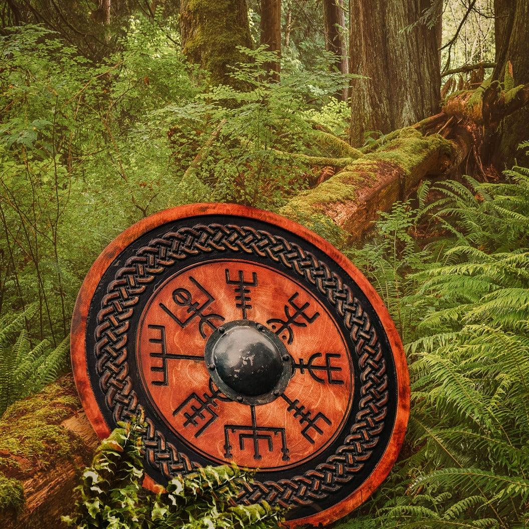 Wikingerschild mit geschnitztem Vegvisir-Symbol, 24"